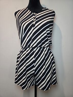 WHBM Romper XXS Women's Power Color Sleek Regency One Piece Jumper